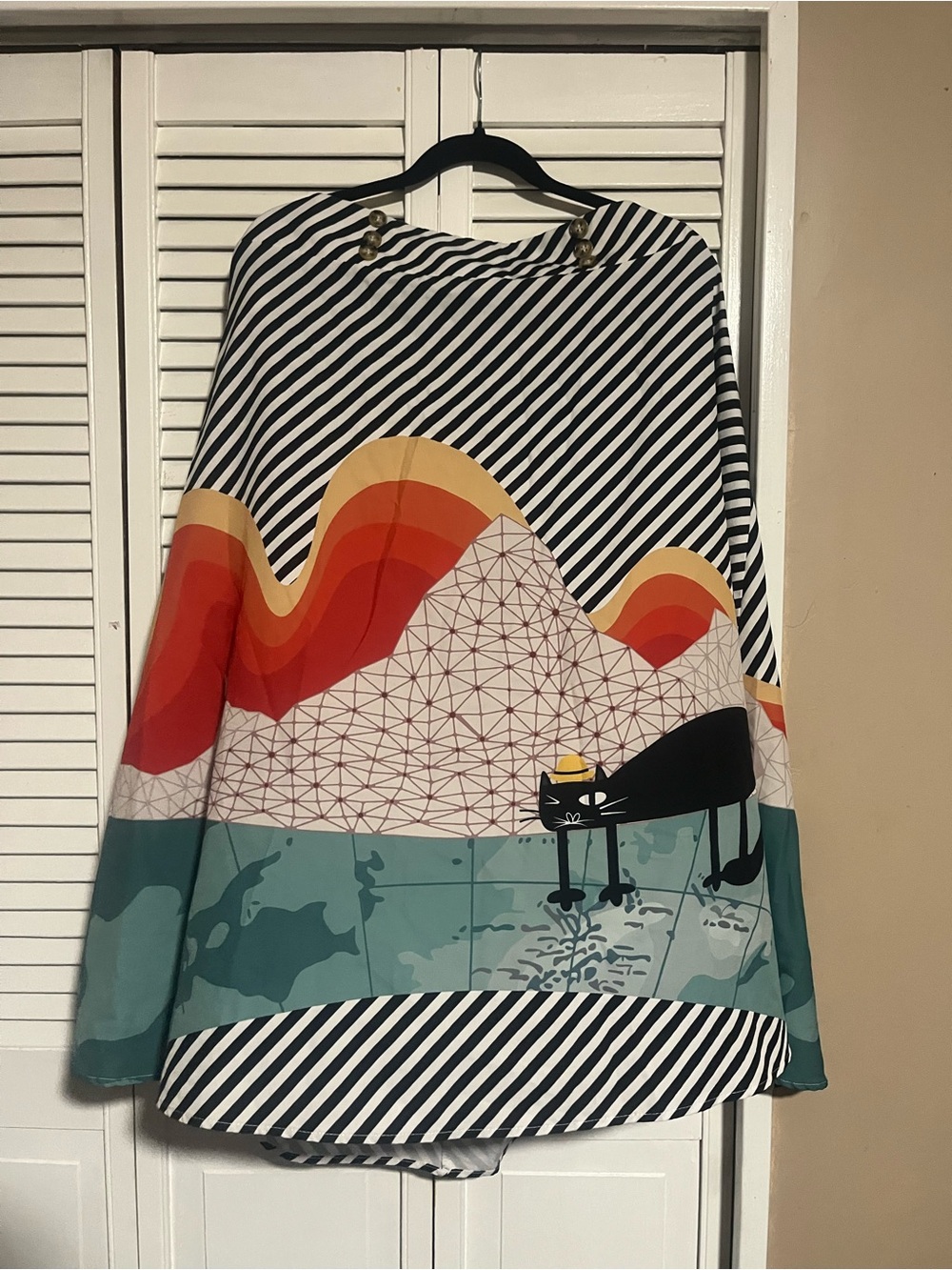 Striped Graphic skirt with Sunset and Cat Motif